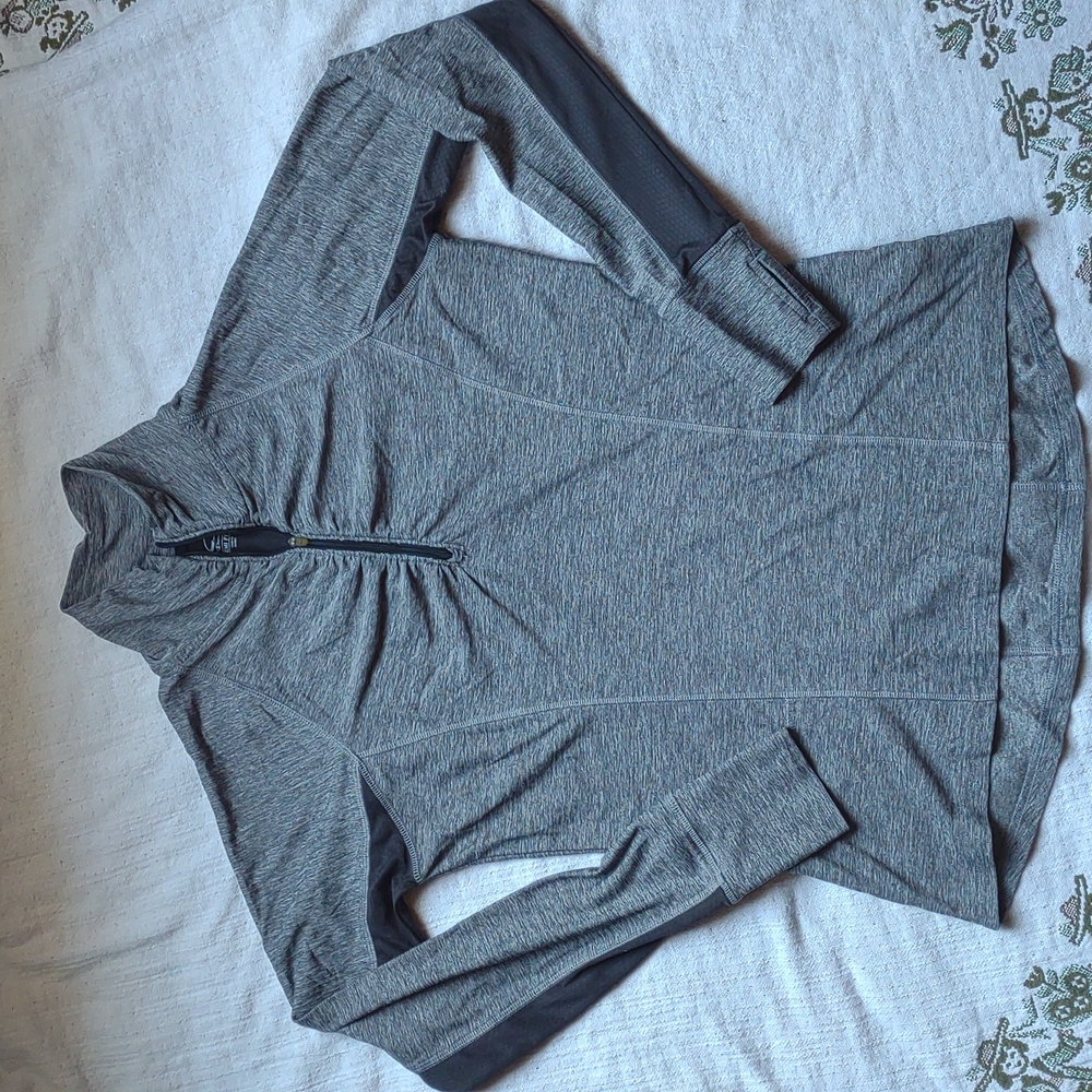 Champion Semi fitted 3/4 Zip Sweatshirt Size Medium